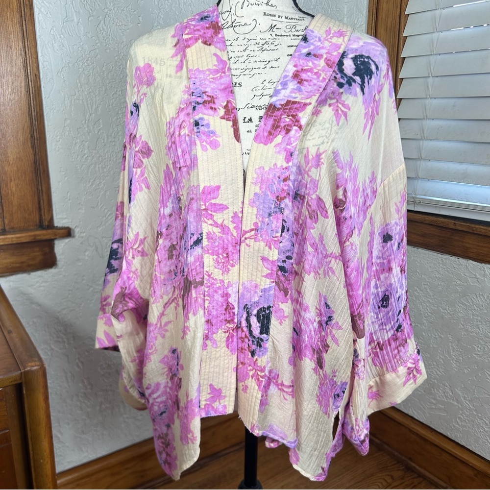 Anthropologie ERFURT Sefrina Floral Kimono Open Front Size OS